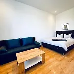 Spacious 3Br Shared Apartment Near Kaufpark Alterlaa